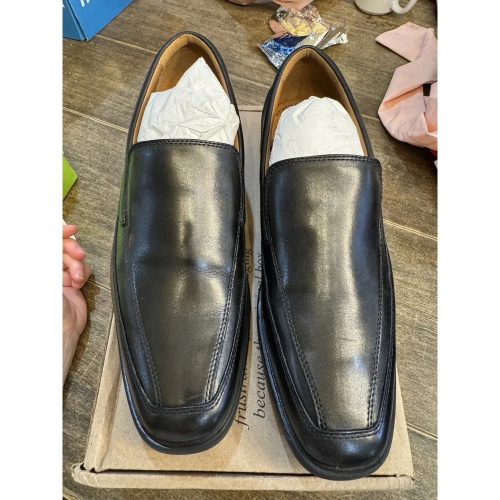 Clarks‎ Tilden Free Slip-On Black Loafer Size 9.5 Leather
